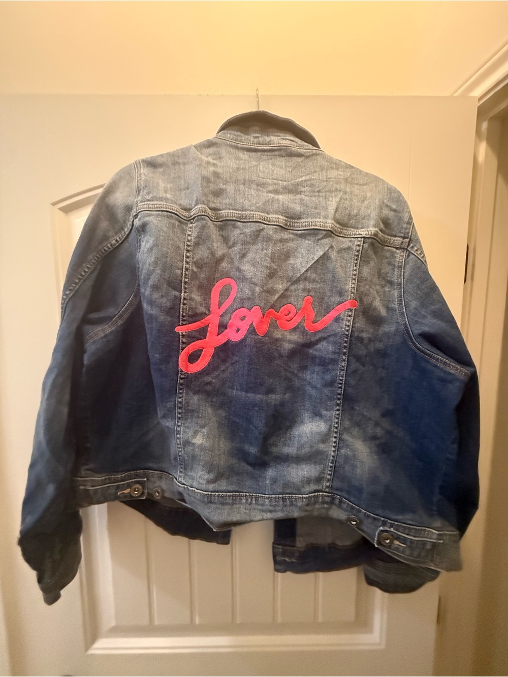 Denim 'Lover' Embroidered torrid Jean Jacket size 3